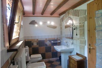 Italija Chata Ledro, Eksterier